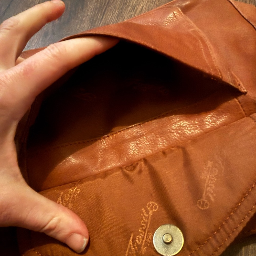 Vintage Fossil leather satchel - Picture 3 of 11